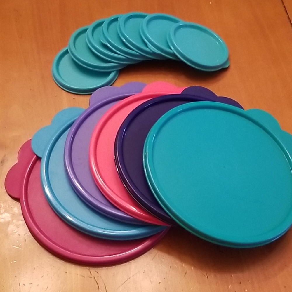 Tupperware Bundle - Picture 5 of 5